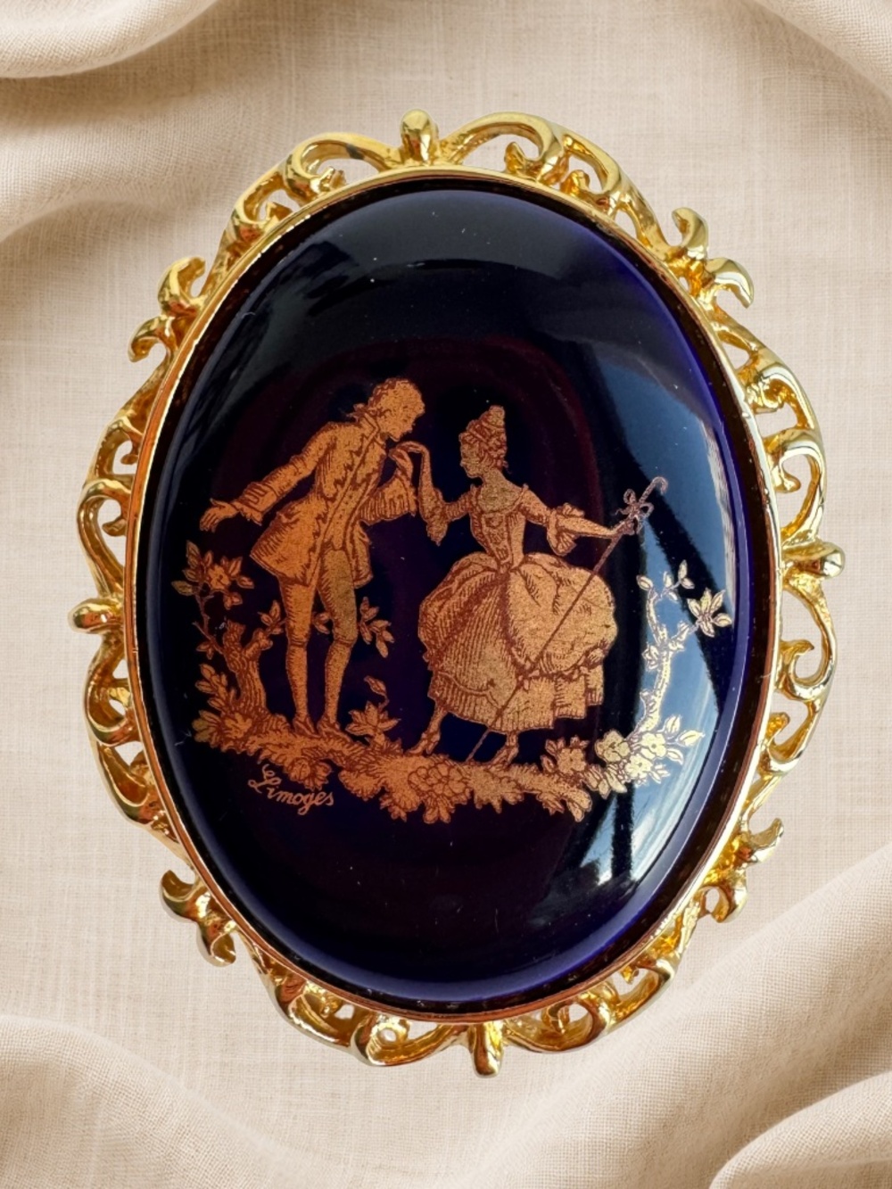 Vintage Limoges Castel Porcelain Brooch Cobalt Blue Courting Couple Gold Tone
